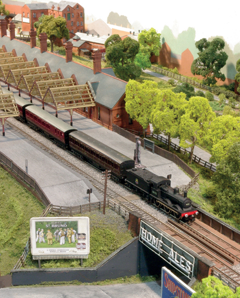Melton Mowbray North is an exhibition layout by John Spence and Steve Weston - photo 3