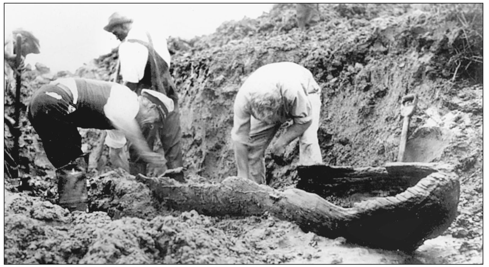 Camden historian IF Arnow and the Carnegies brought archeologist Frank M - photo 3