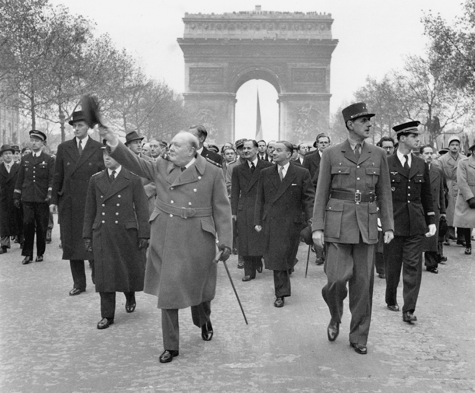 Churchill and Charles de Gaulle in Paris Armistice Day 1944 Days after the - photo 18