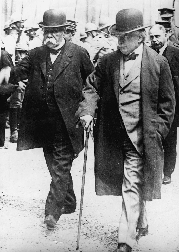 Georges Clemenceau left and David Lloyd George at the Paris Peace Conference - photo 8