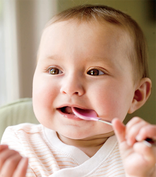 introducing solids Beginning solid foods is one of the great milestones of the - photo 5