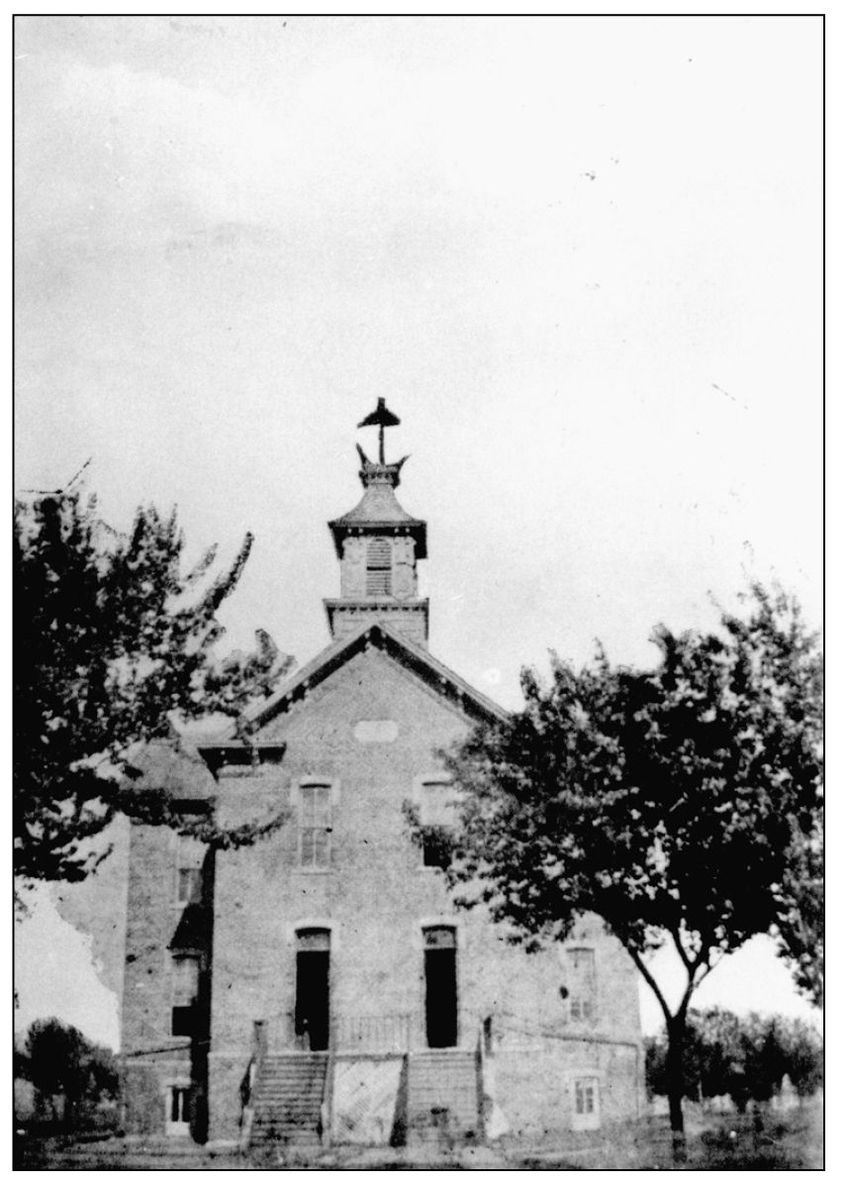 The first high school building in North Platte was located between Third and - photo 6