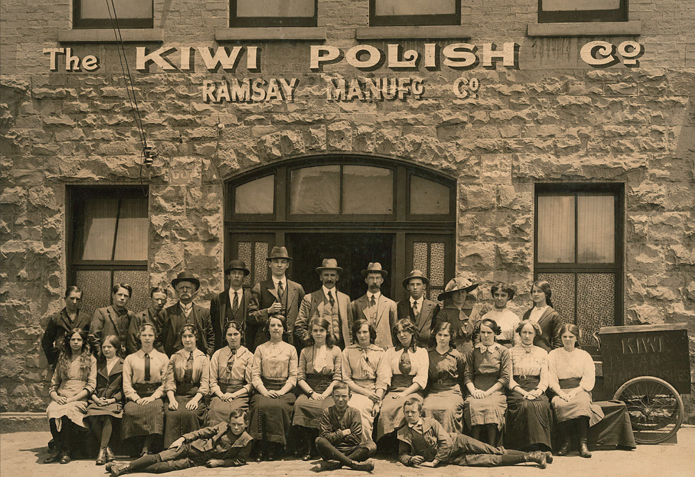 Staff photo at the front of the Kiwi premises 683 Elizabeth Street Melbourne - photo 10