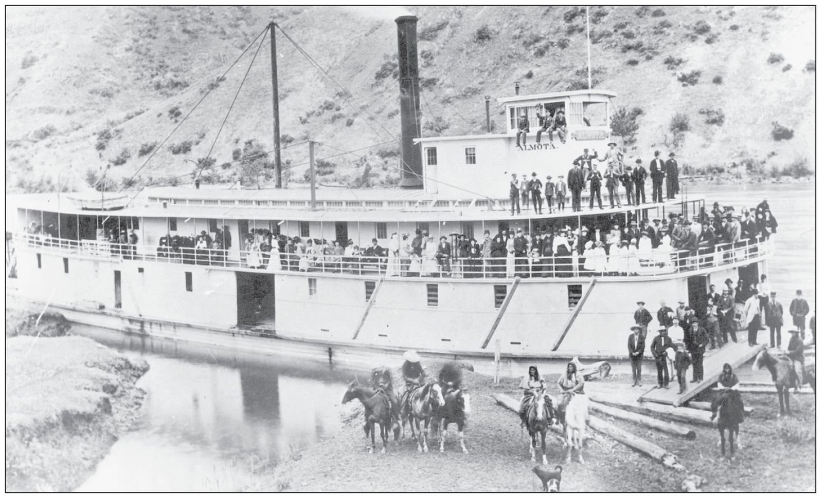 THE Almota IN 1897 This ship was built at Celilo Falls in 1876 long before - photo 8