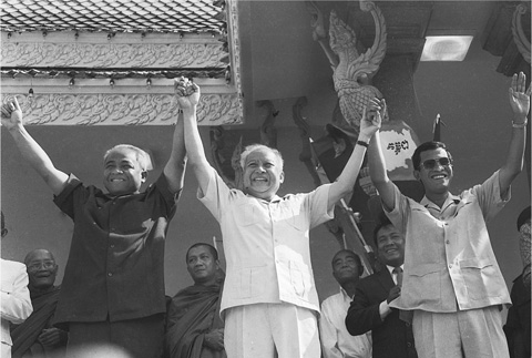 12 From left to right Chea Sim Sihanouk and Hun Sen celebrate shortly after - photo 14