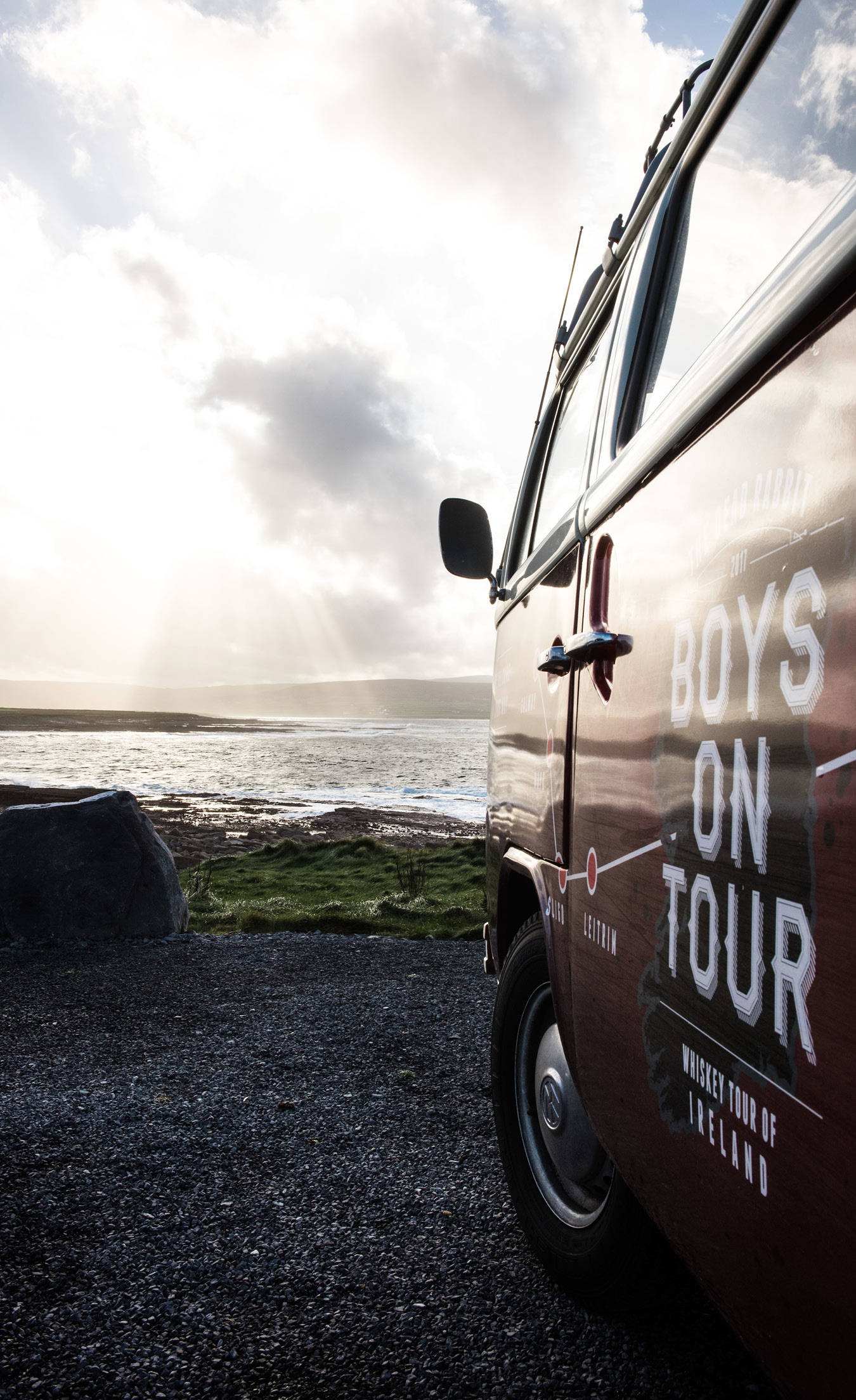 Poppy pauses to admire Downpatrick Head in County Mayo CONTENTS How - photo 5