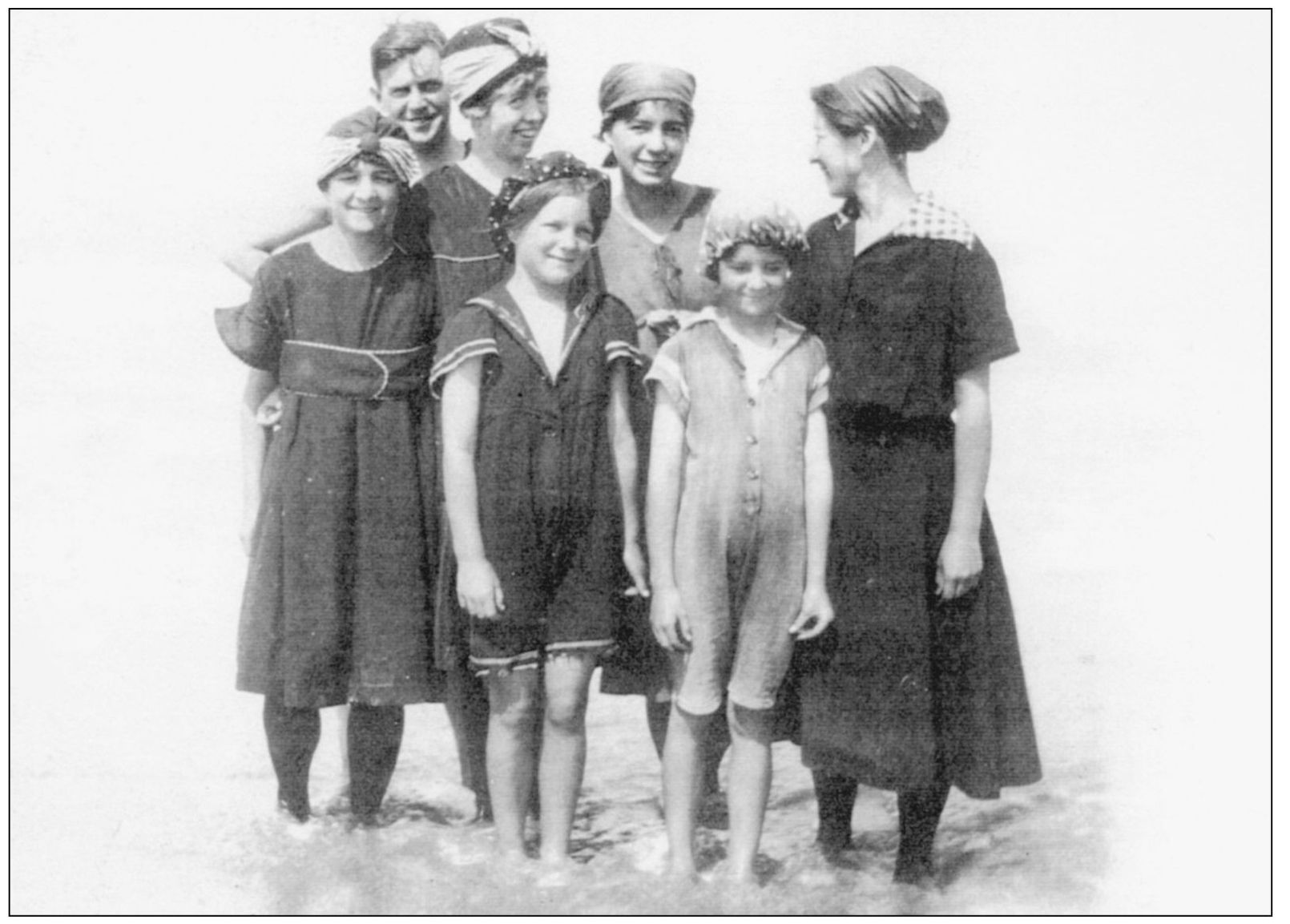 Members of the Cozens family are dressed for a day at the beach in Del Mar in - photo 5