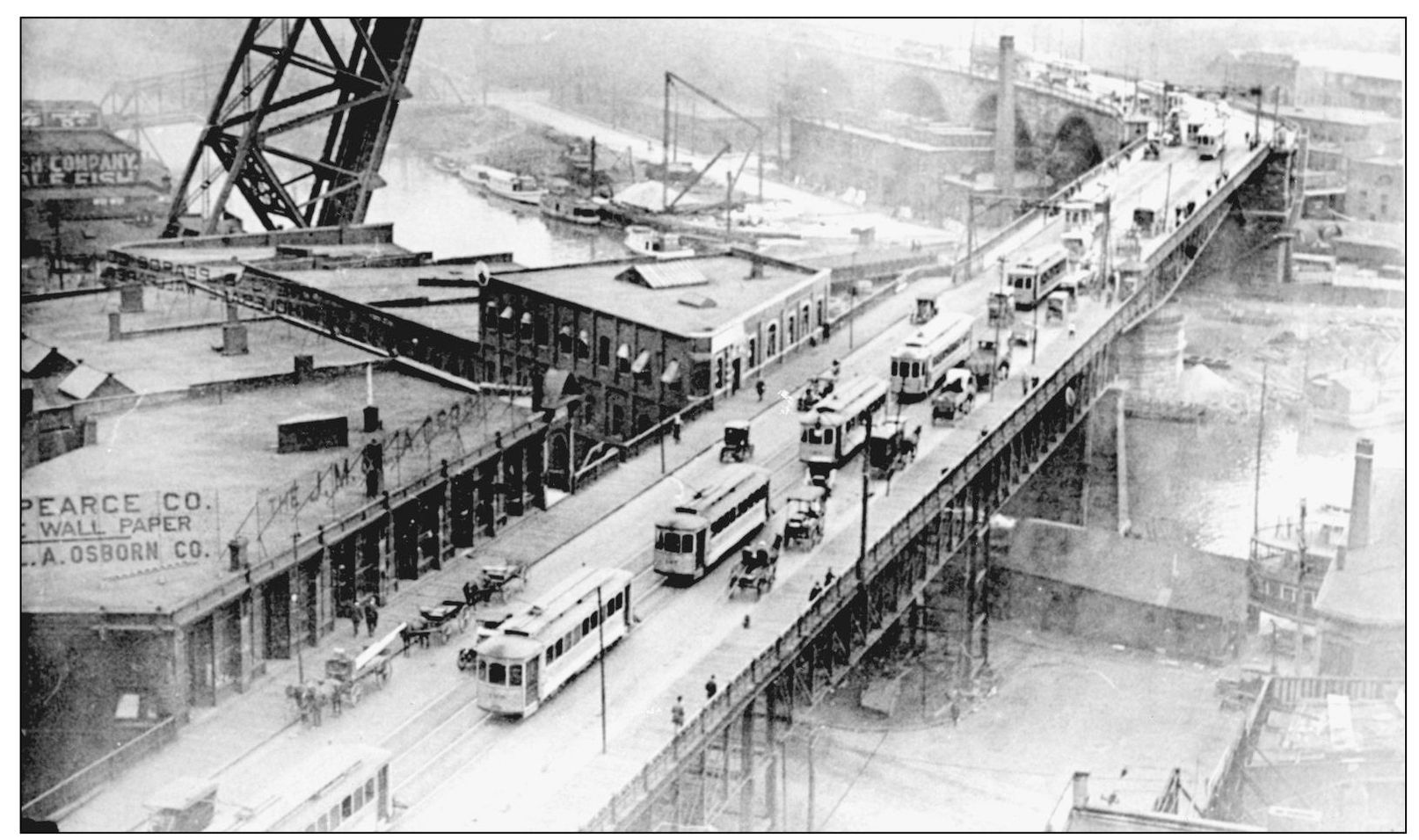 This image from 1912 is of the Superior Viaduct which would be completed in - photo 13