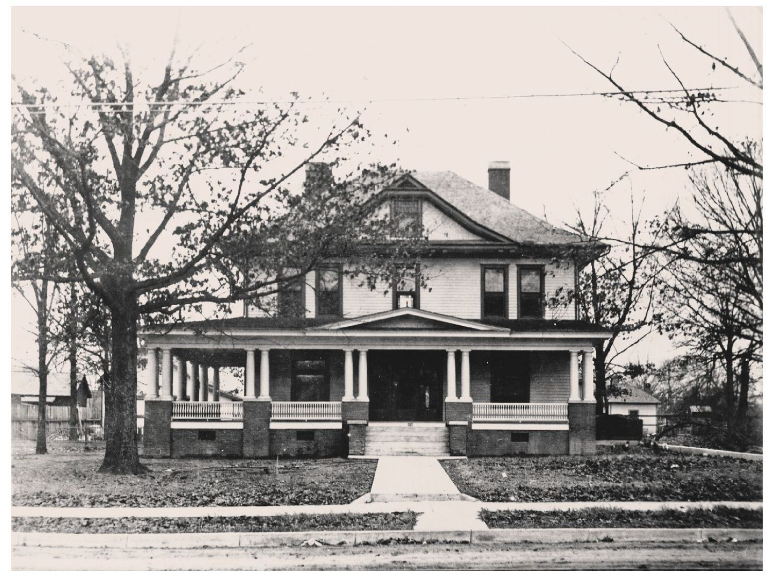 The corner of Fourth and Broad Streets was originally known as Courthouse - photo 13