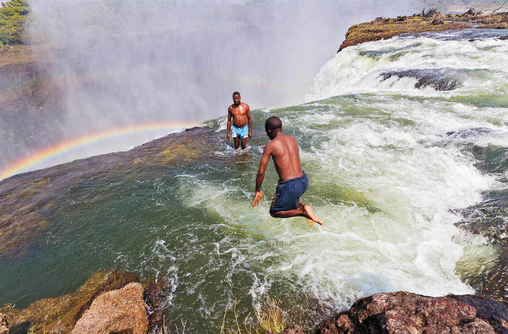 Devils Pool Victoria Falls YVETTE CARDOZO GETTY IMAGES Mozambique - photo 6