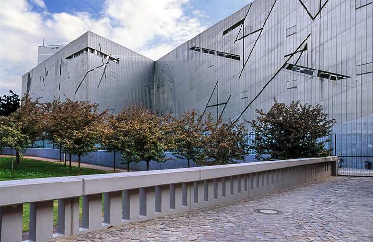 Architect Daniel Libeskind Image Izzet KeribarGetty Images Berlin Top - photo 14