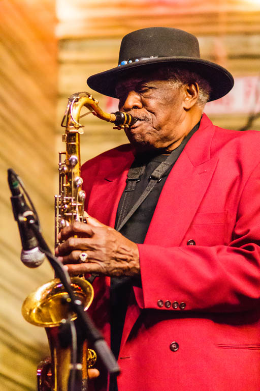 Blues musician Eddie Shaw performs at Kingston Mines DANIEL LADENHAUF500PX - photo 5