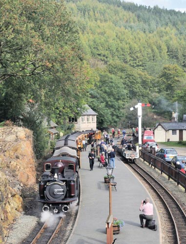 FESTINIOG RAILWAY FROM SLATE RAILWAY TO HERITAGE OPERATION 1921 - 2014 Peter - photo 3