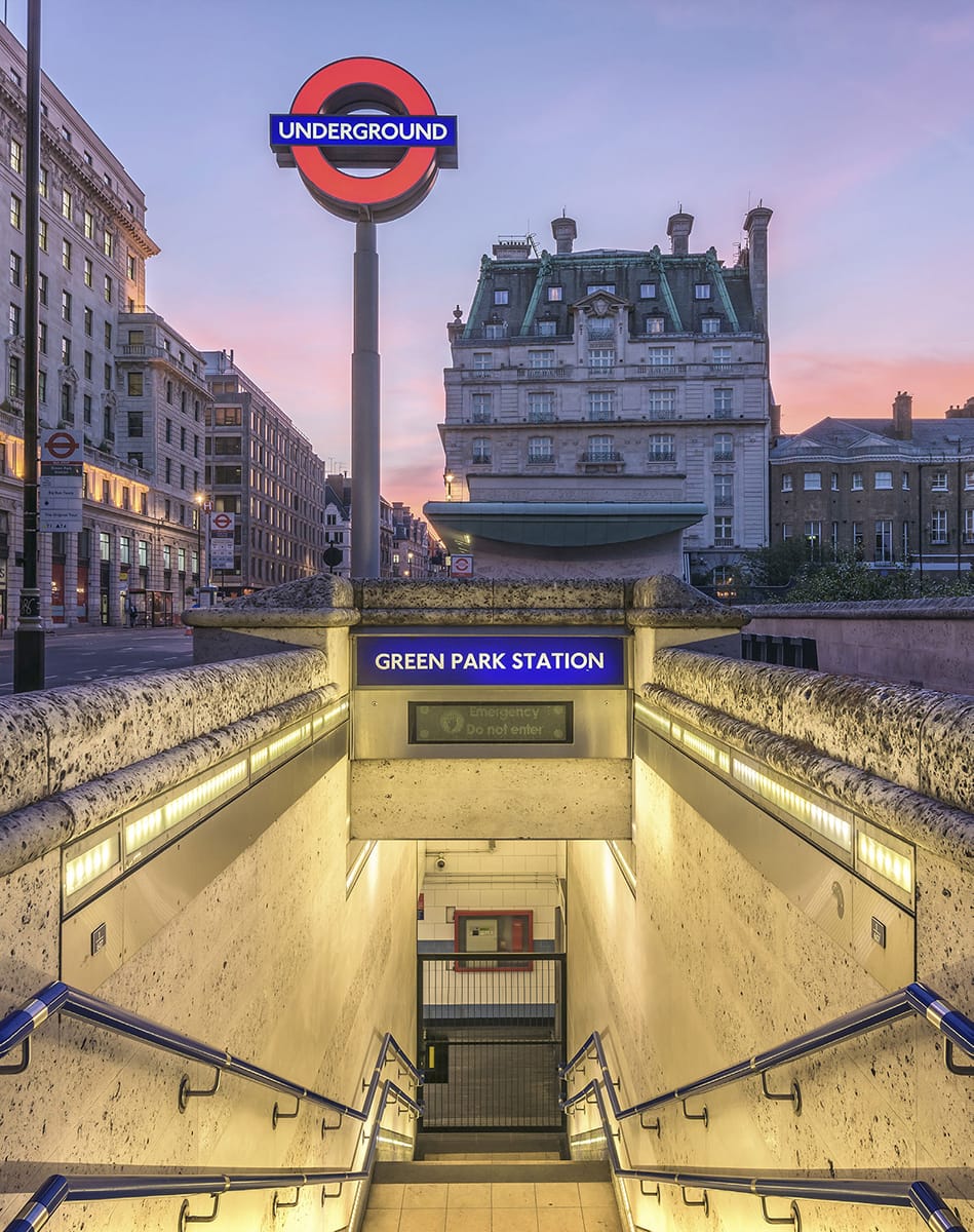 Green Park became the first deep Tube station in central London to have - photo 6