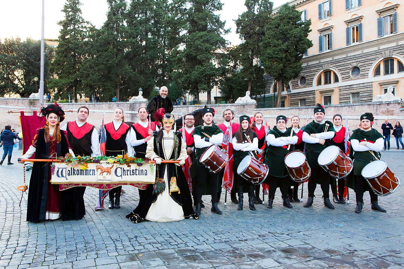 Carnevale parade LUIGI DE POMPEIS ALAMY STOCK PHOTO 03 March The - photo 7