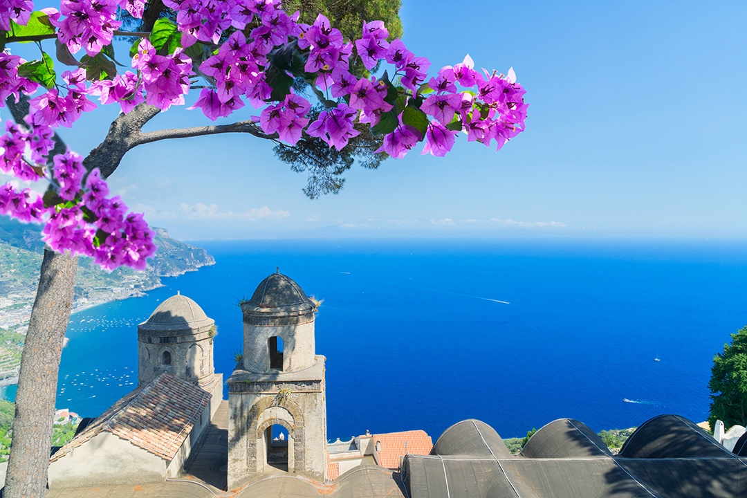 NEIRFYSHUTTERSTOCK Naples the Amalfi Coast Top Sights Naples glorious - photo 14