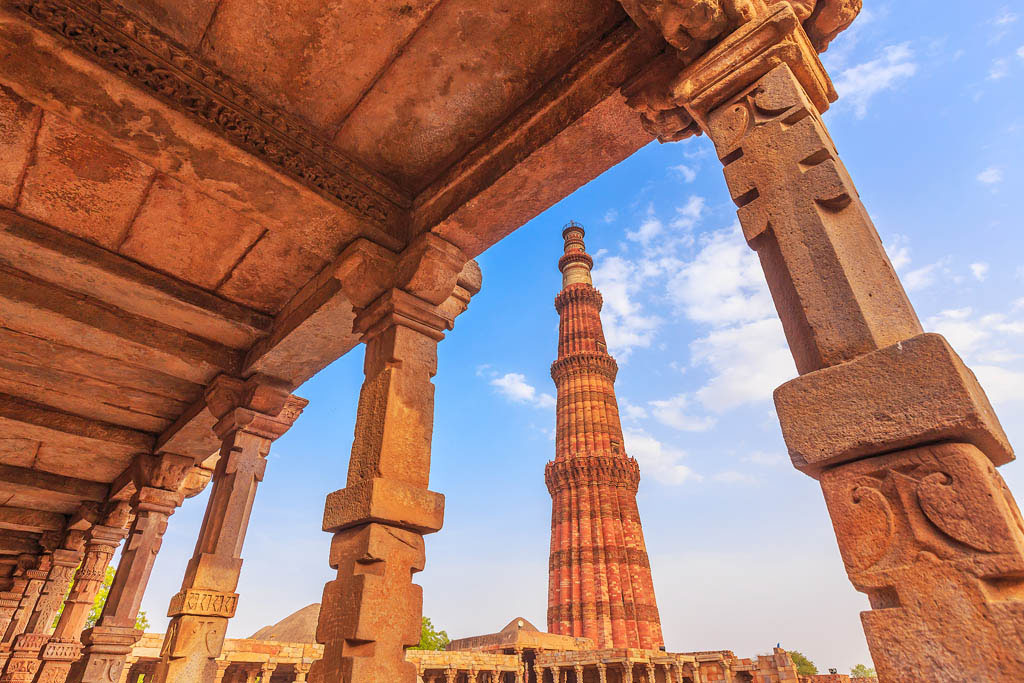 AVIGATOR FORTUNERSHUTTERSTOCK Delhi Agra Top Sights The ultimate - photo 4