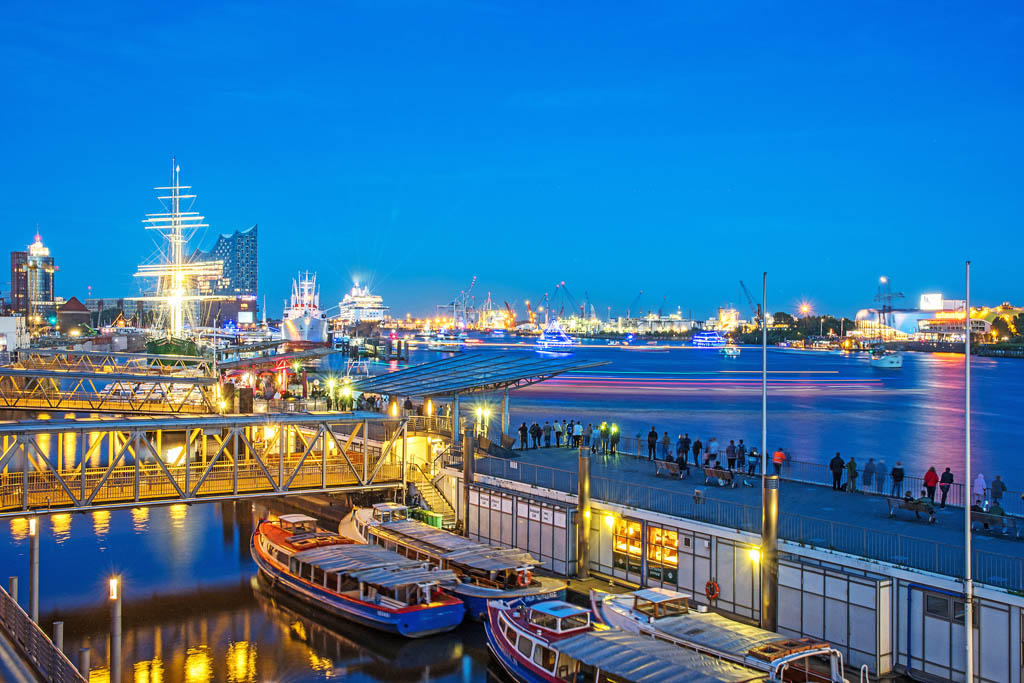 Hamburg harbour GERCKENS-PHOTO-HAMBURGSHUTTERSTOCK HamburgTop Sights - photo 4