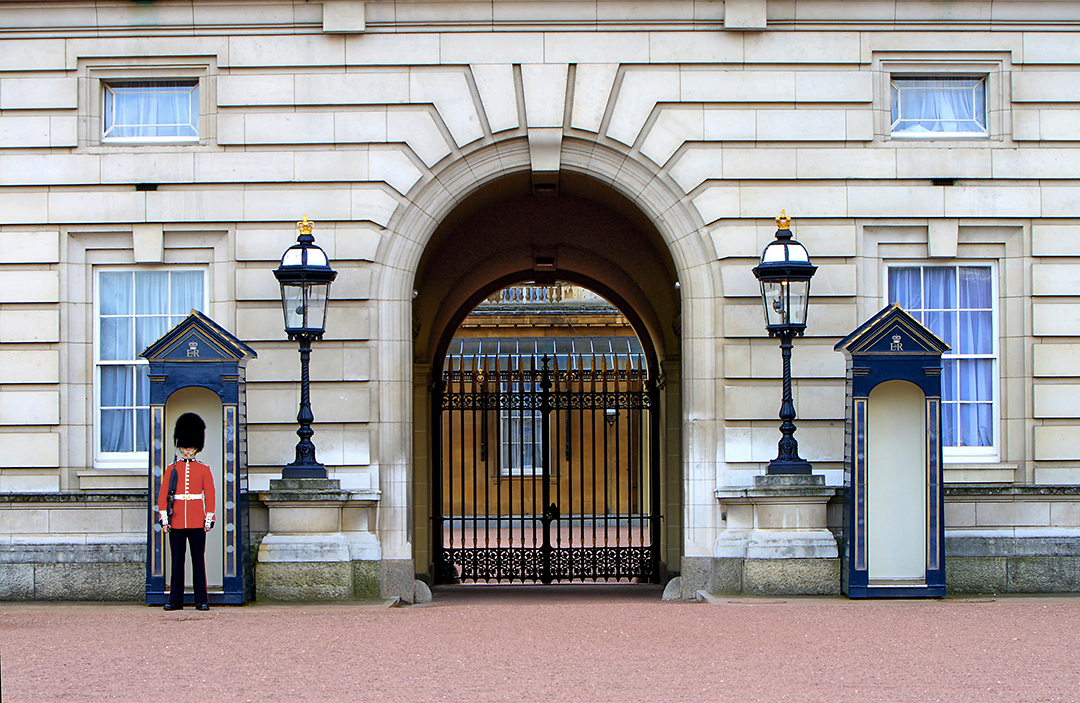 BENSON HESHUTTERSTOCK London Top Sights History science and gorgeous - photo 16