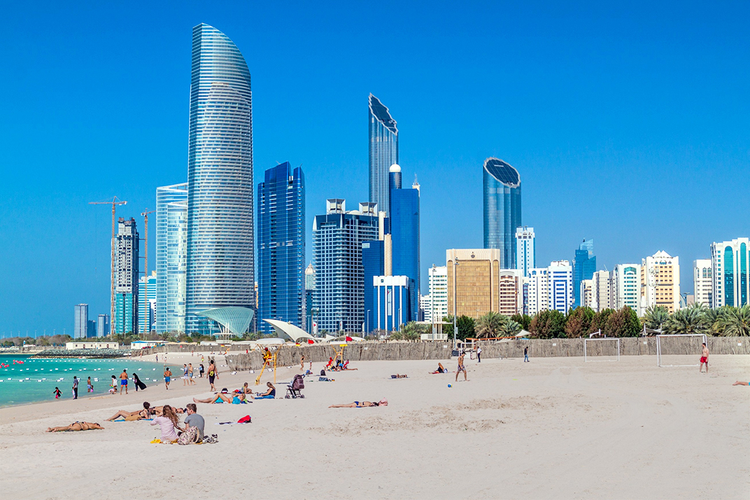 MATYAS REHAKSHUTTERSTOCK Abu Dhabi Top Sights Monumental memorial to - photo 9