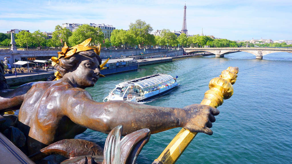 Statue on the Pont Alexandre III over the Seine AERIAL-MOTIONSHUTTERSTOCK - photo 3