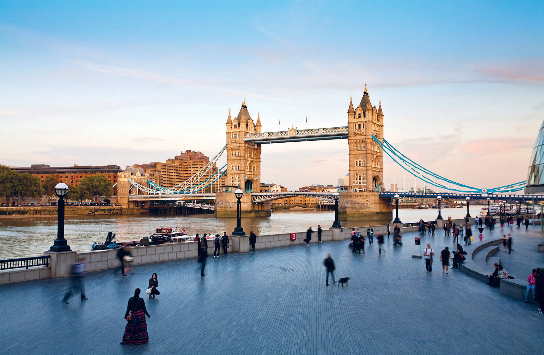 Tower Bridge over the River Thames JANE SWEENEY GETTY IMAGES VARIETY - photo 4