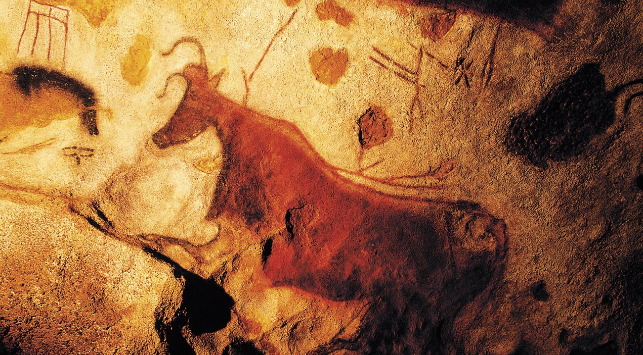 Vzre Valley Prehistoric painting from the Grotte de Lascaux HEMIS ALAMY - photo 8