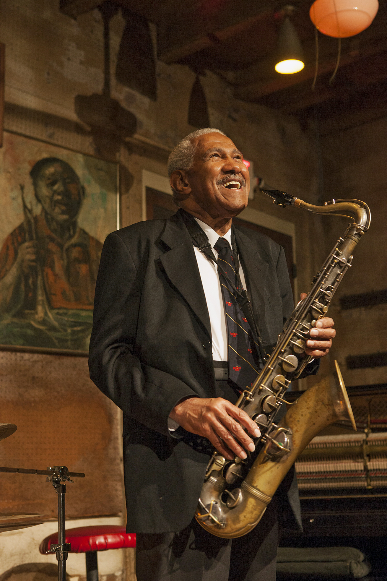 Daniel Farrow performing at in the French Quarter KRIS DAVIDSONLONELY PLANET - photo 7