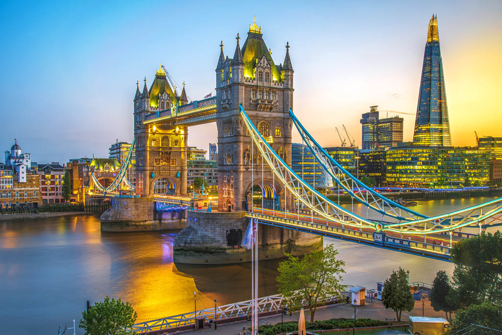 Tower Bridge ANDREW THOMAS GETTY IMAGES GREAT BRITAINS TOP 12 PLAN YOUR - photo 5