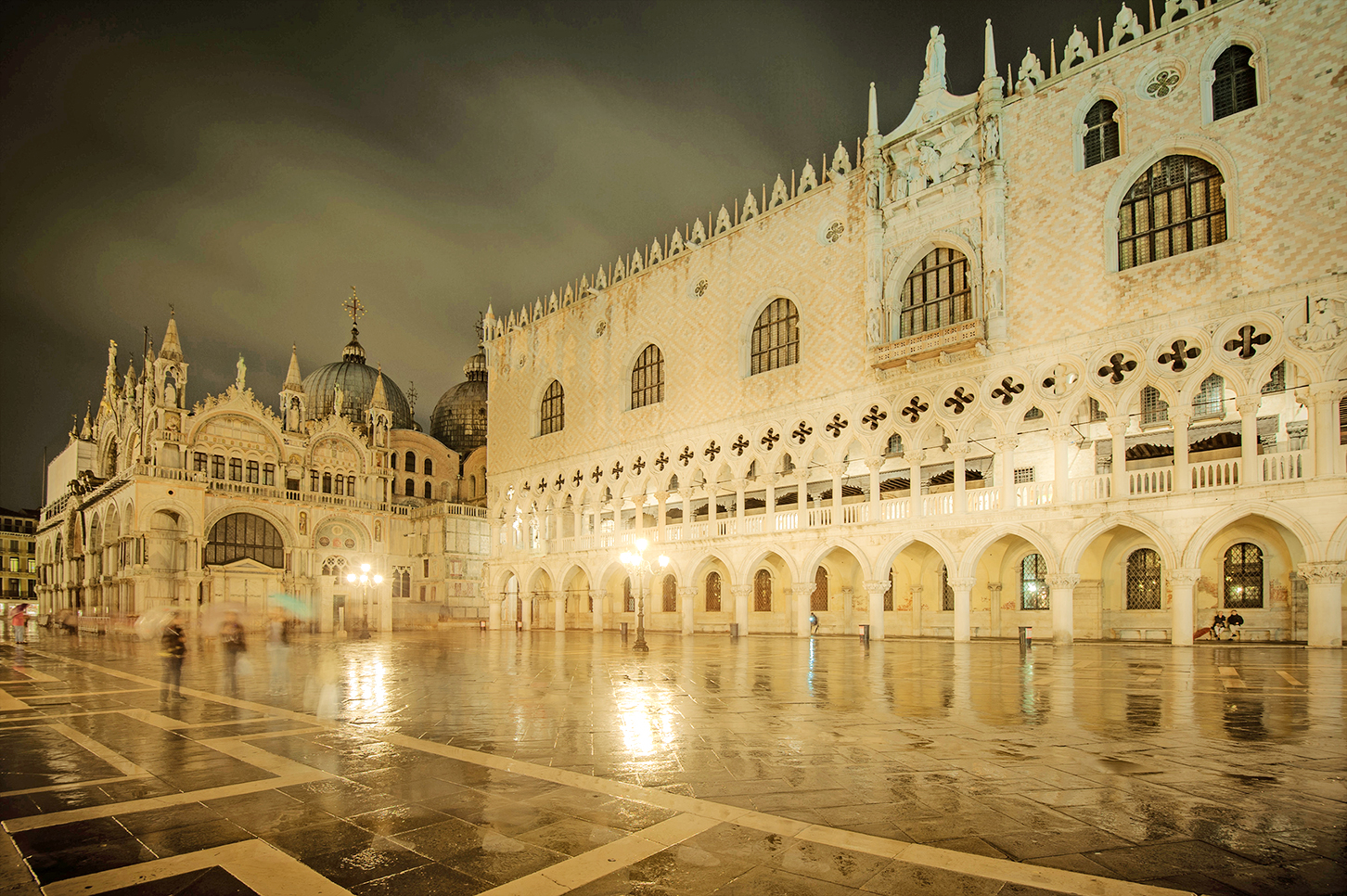 Palazzo Ducale JAVARMAN SHUTTERSTOCK ITALYS TOP 12 PLAN YOUR TRIP - photo 7