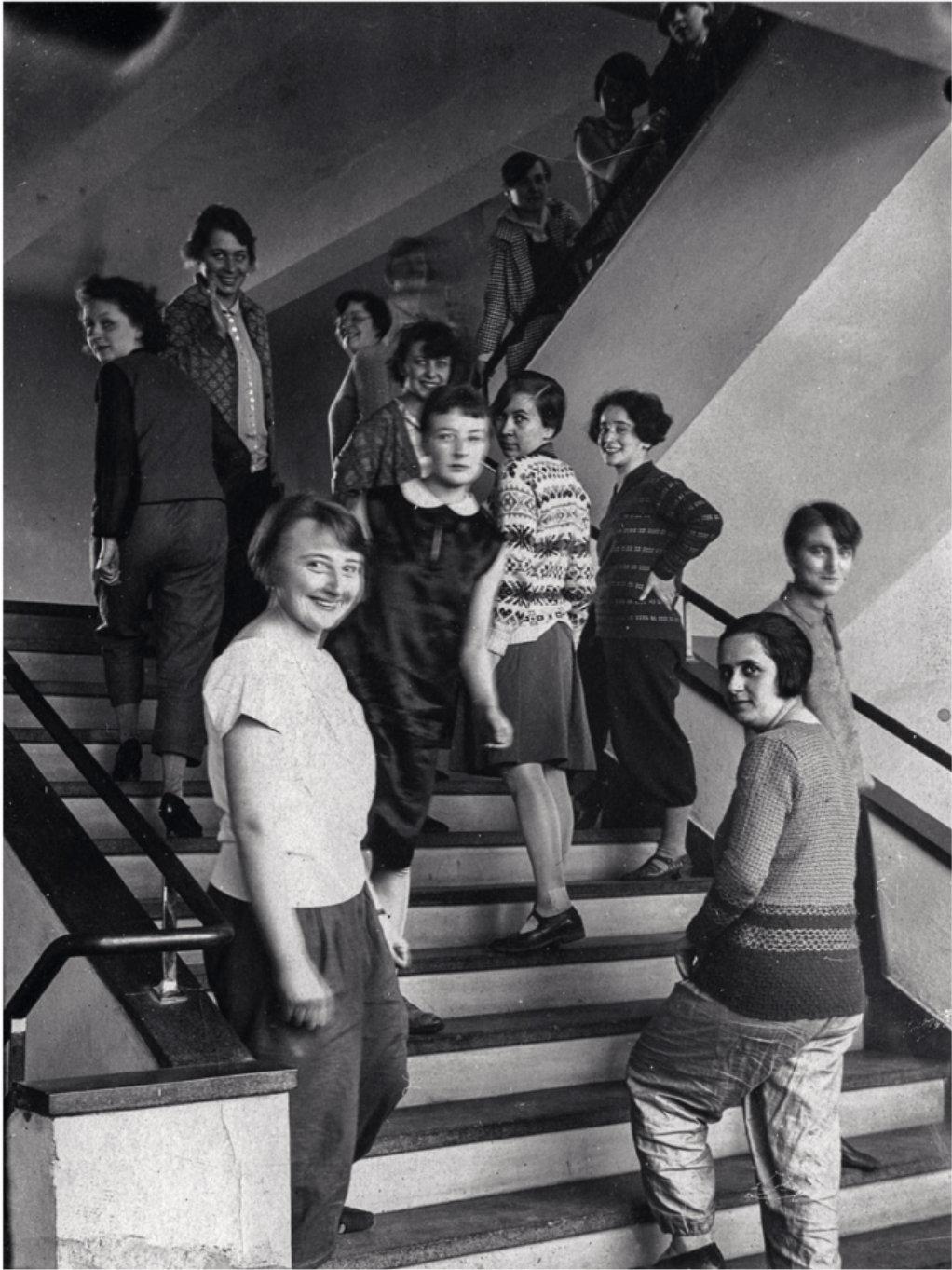 Weavers on the Bauhaus staircase 1927 Top to bottom Gunta Stlzl left - photo 1