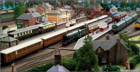 Foreword T he model railway is quite simply the greatest indoor hobby ever - photo 13