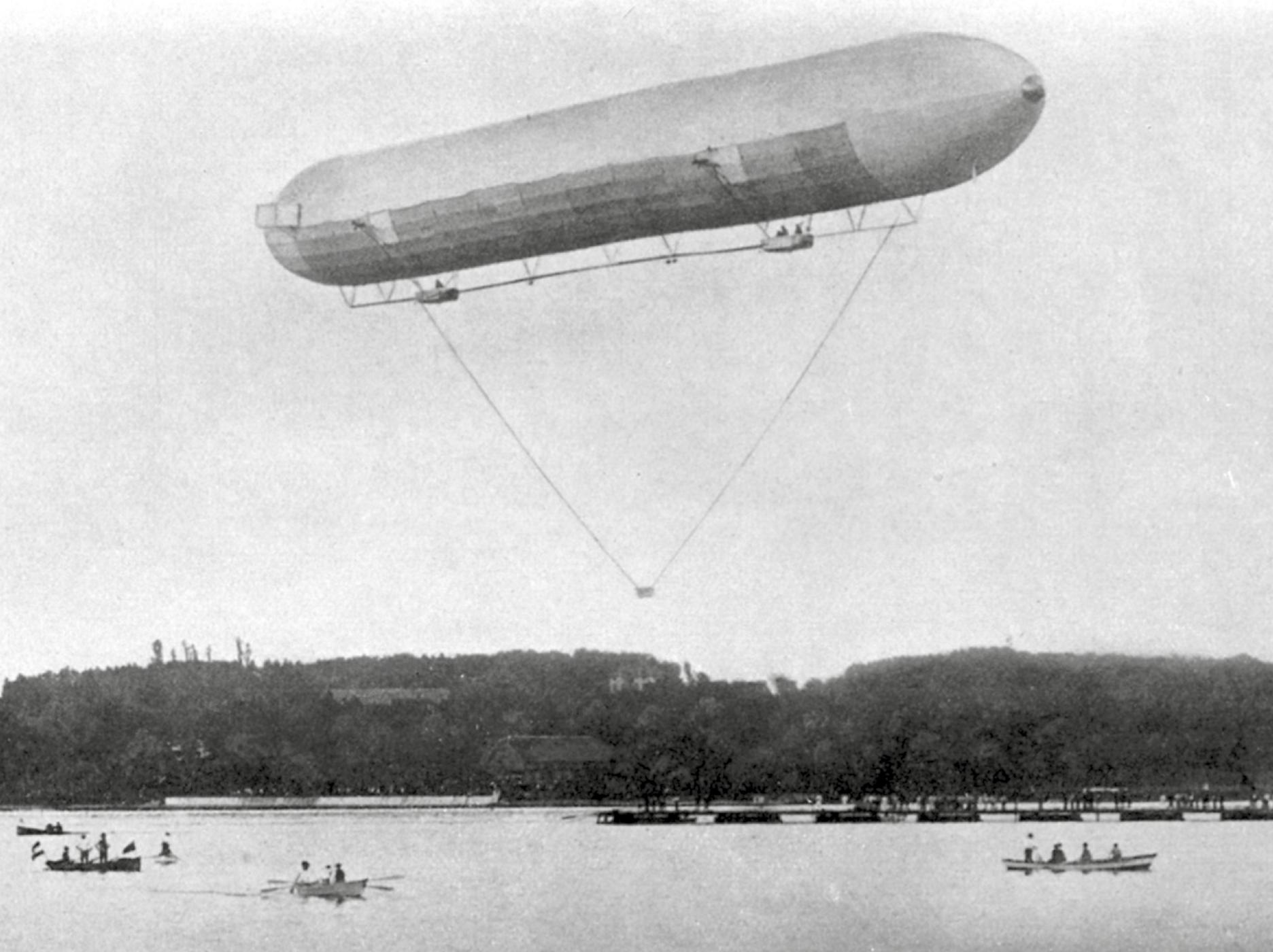 Zeppelin airship LZ1 makes its first ascent over Lake Constance on 2 July - photo 1