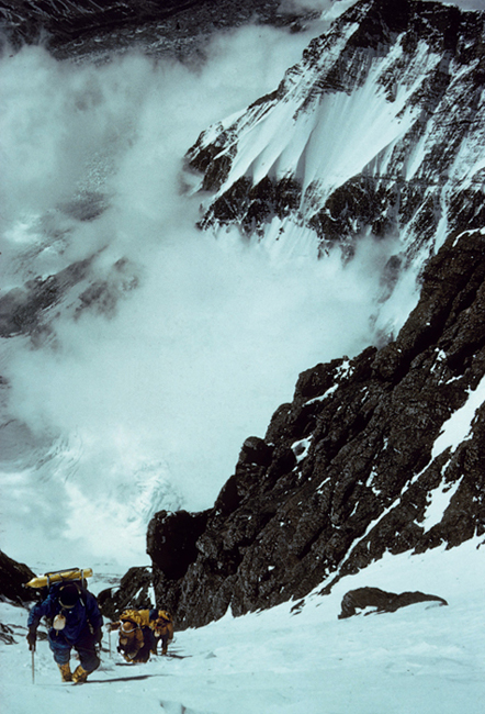 Everest the west ridge - photo 2