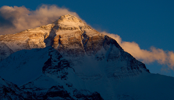 EVEREST The West Ridge THOMAS F HORNBEIN FOREWORD BY JON KRAKAUER A - photo 10