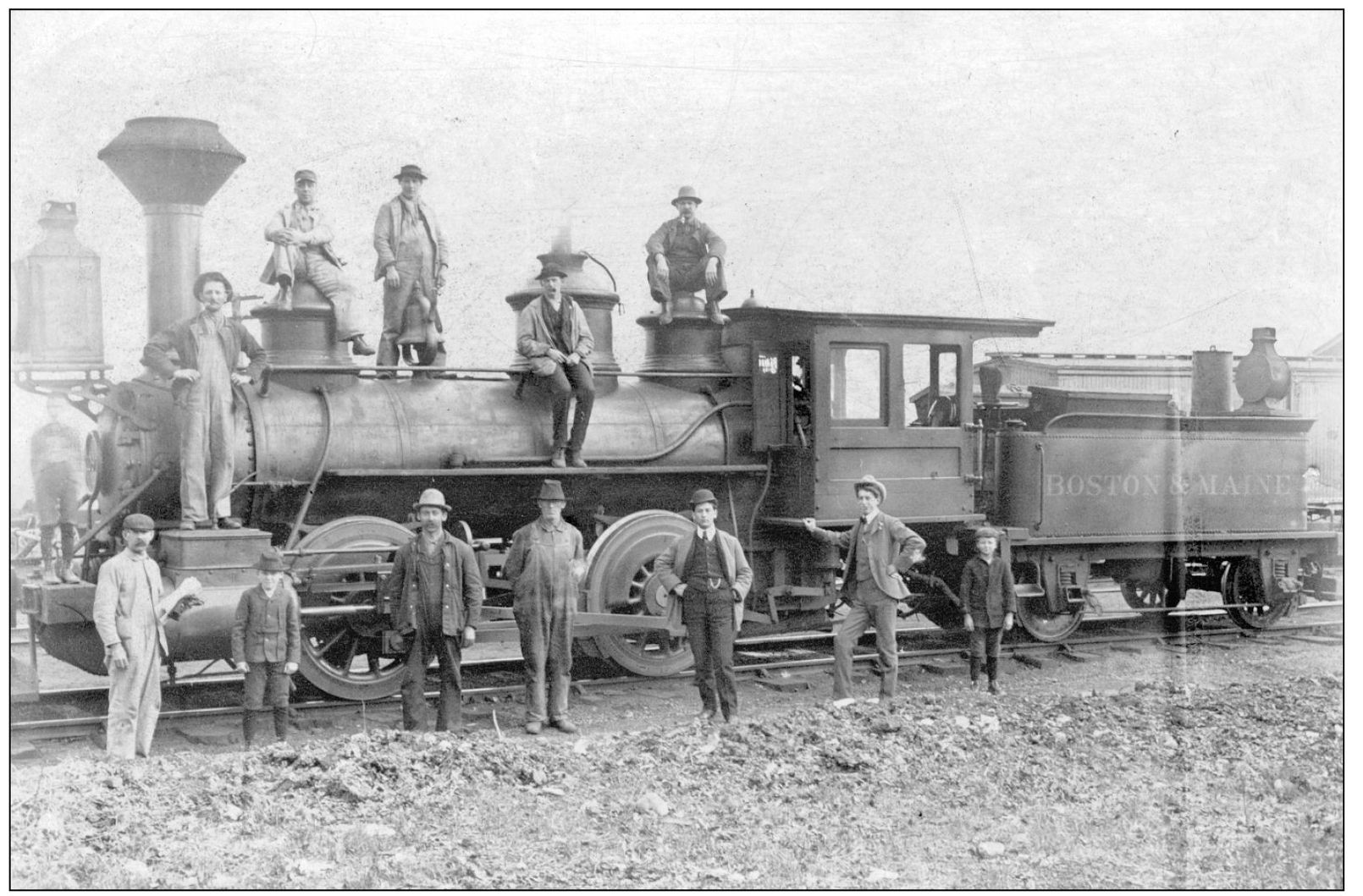 B M No 1097 0-4-0 This engine was built in 1879 for the Troy Boston - photo 14