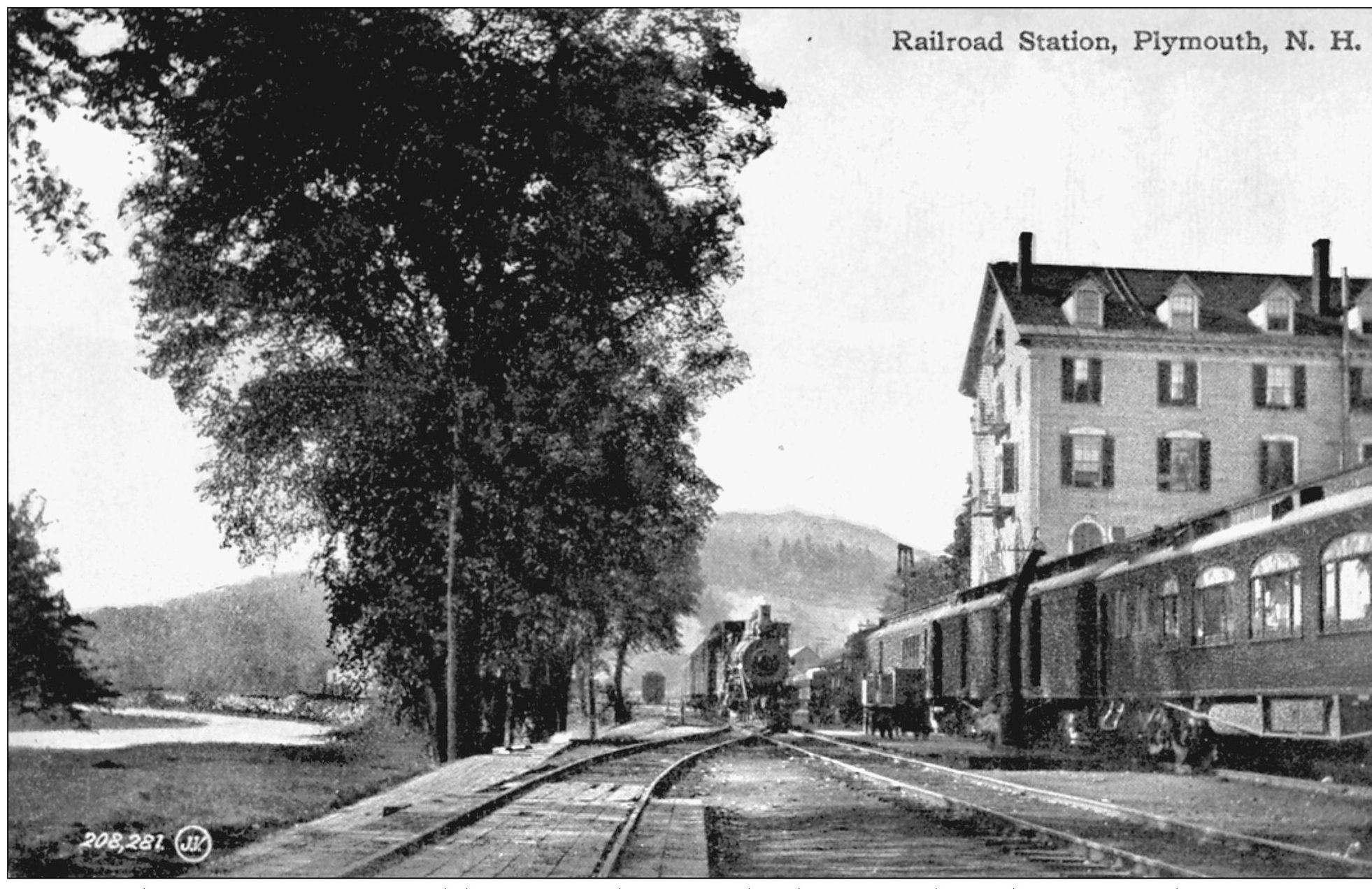 The Pemigewasset House and the Boston and Maine Railroad station in Plymouth - photo 5