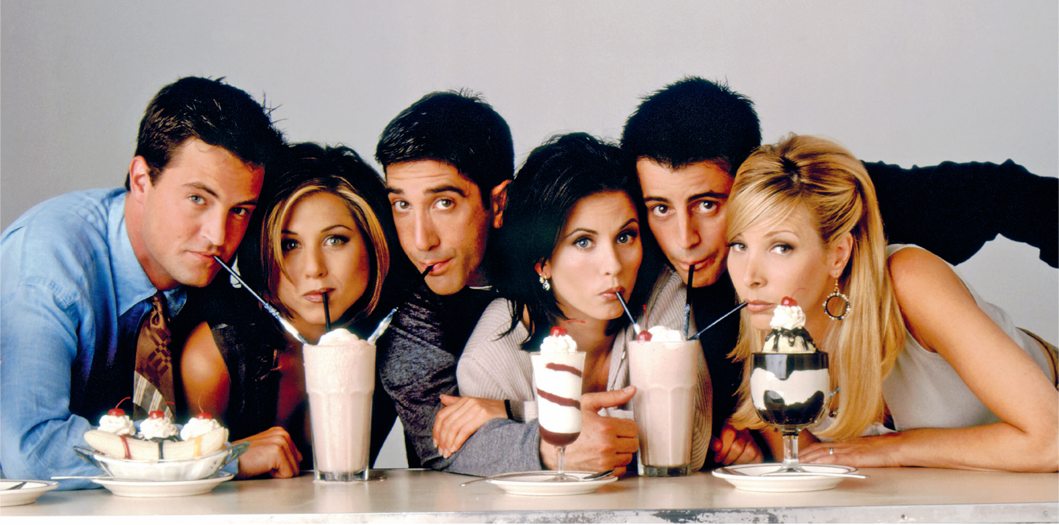 Since the first season the cast of Friends has posed for dozens of creative - photo 7