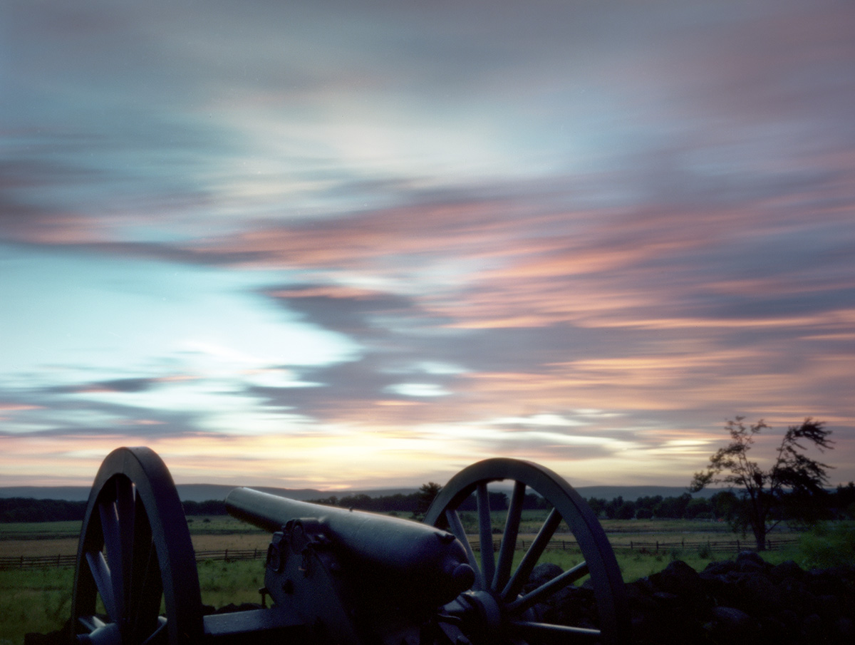 CONTENTS Gunners at Gettysburg This book describes a four-year - photo 3