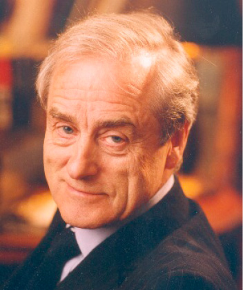 Harold Evans was the editor of The Sunday Times from 1967-1981 During this - photo 4