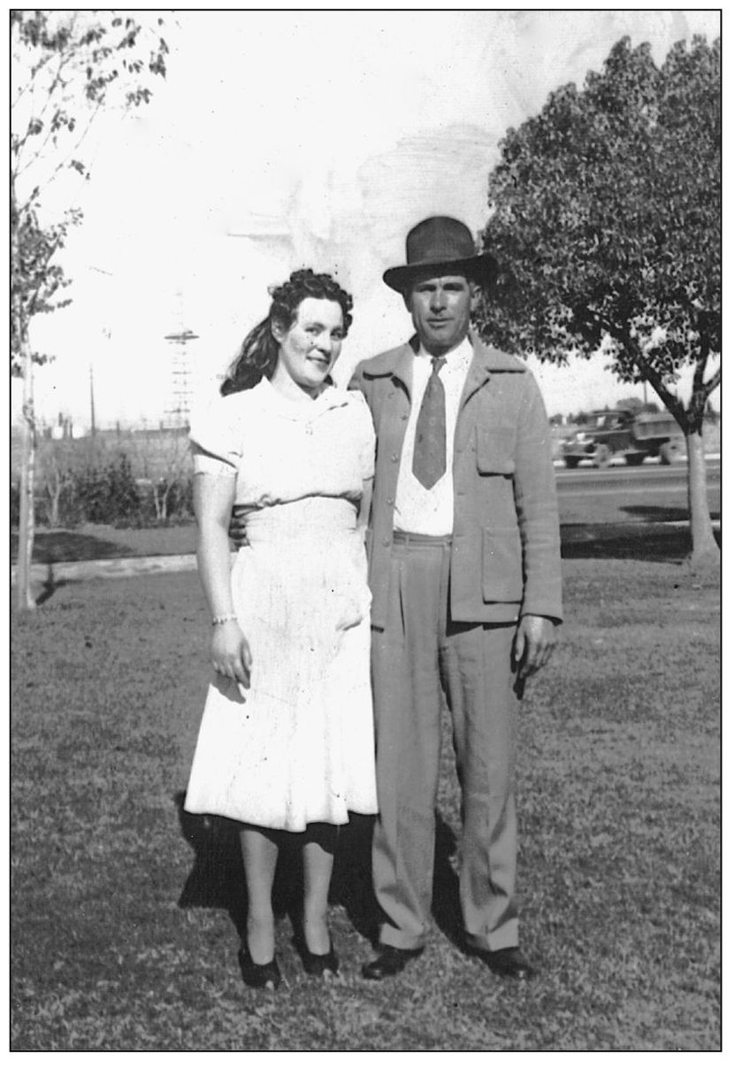 Jose Gallegos and Magdalena Parma married in 1933 They lived most of their - photo 11