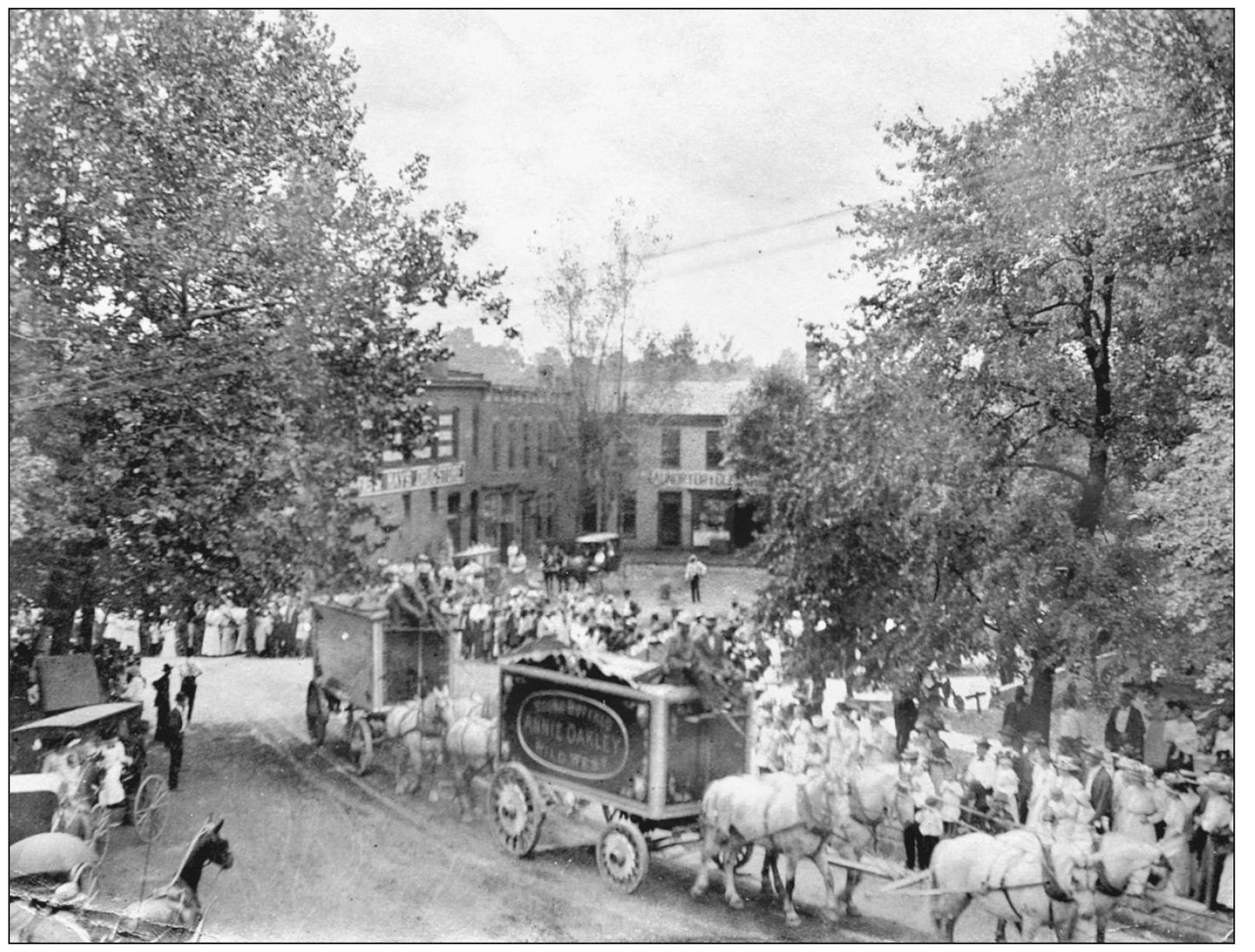 Circus Days in Elizabethtown were full of parades on the way to the fair - photo 10