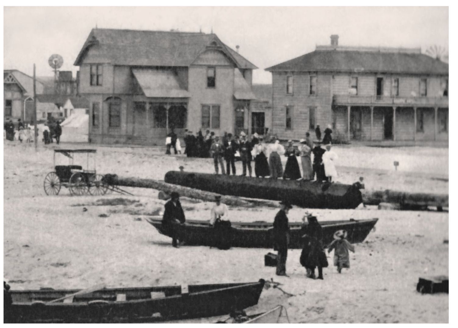 Only open during the summer months the Newport Hotel built by McFadden in - photo 11