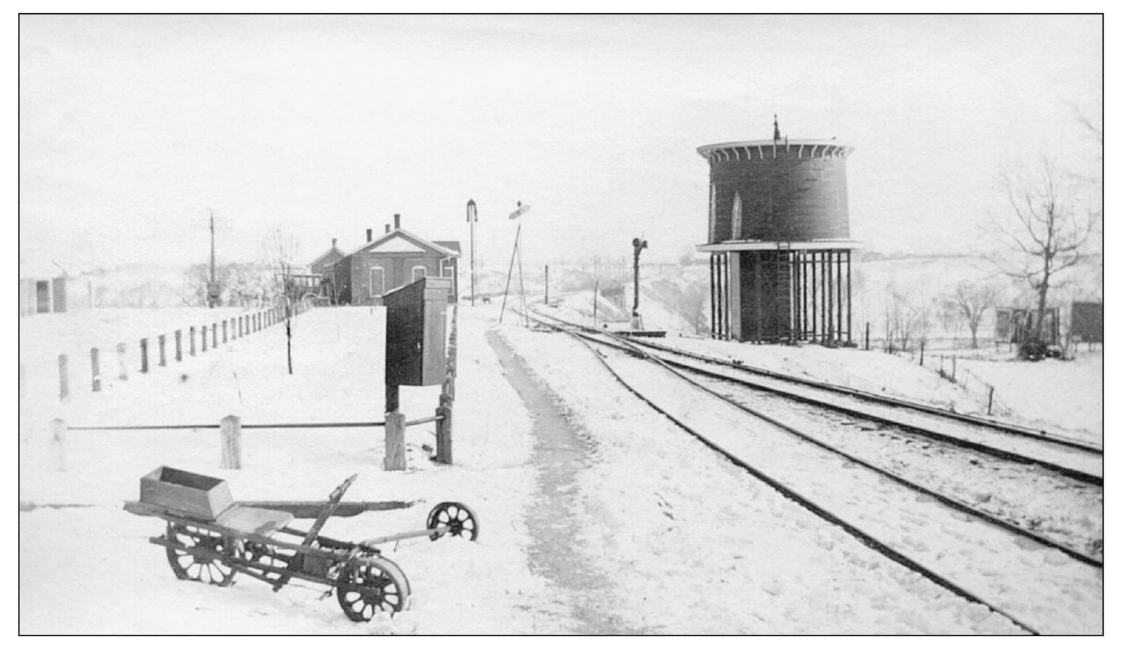 TWO WINTER VIEWS In the top photograph the Shelbyville New York Central - photo 7