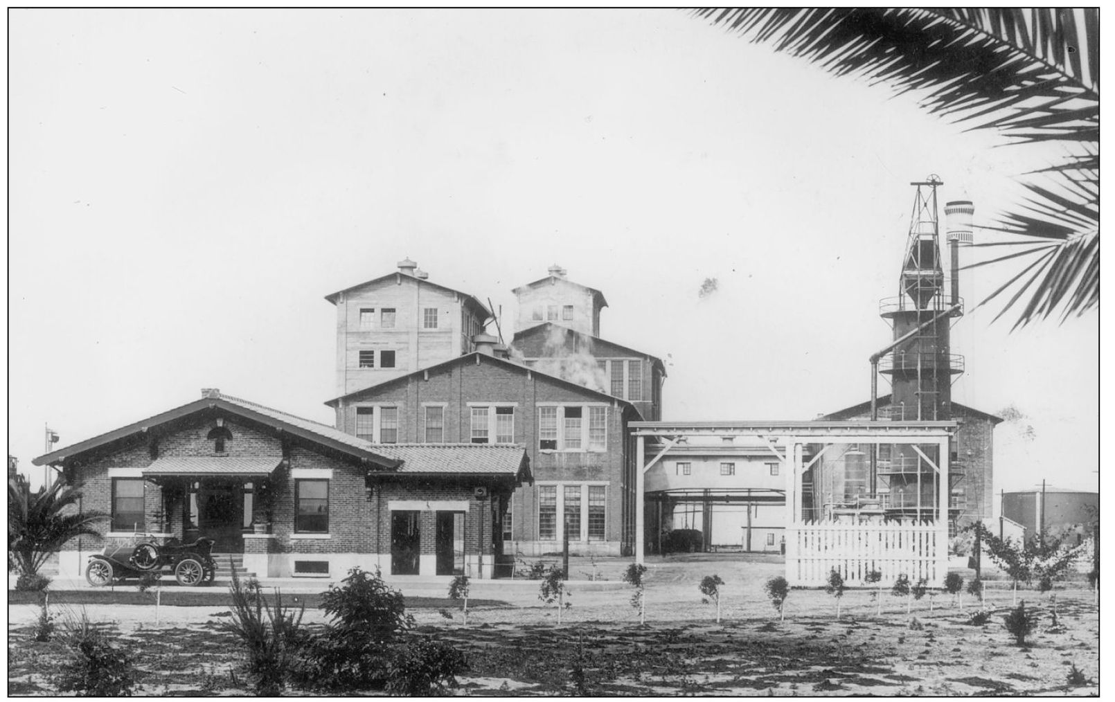 HOLLY SUGAR FACTORY AT MAIN AND GARFIELD 1911 The Holly Sugar Factory was - photo 10