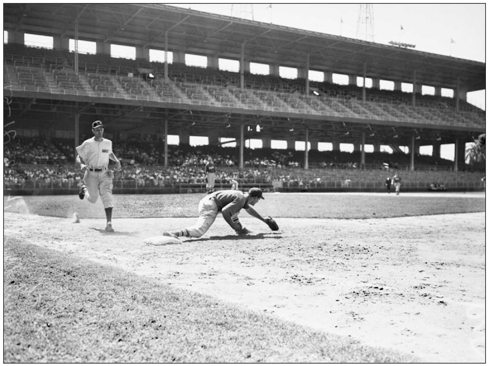This image also from the July 21 1951 games versus the Padres features a - photo 15