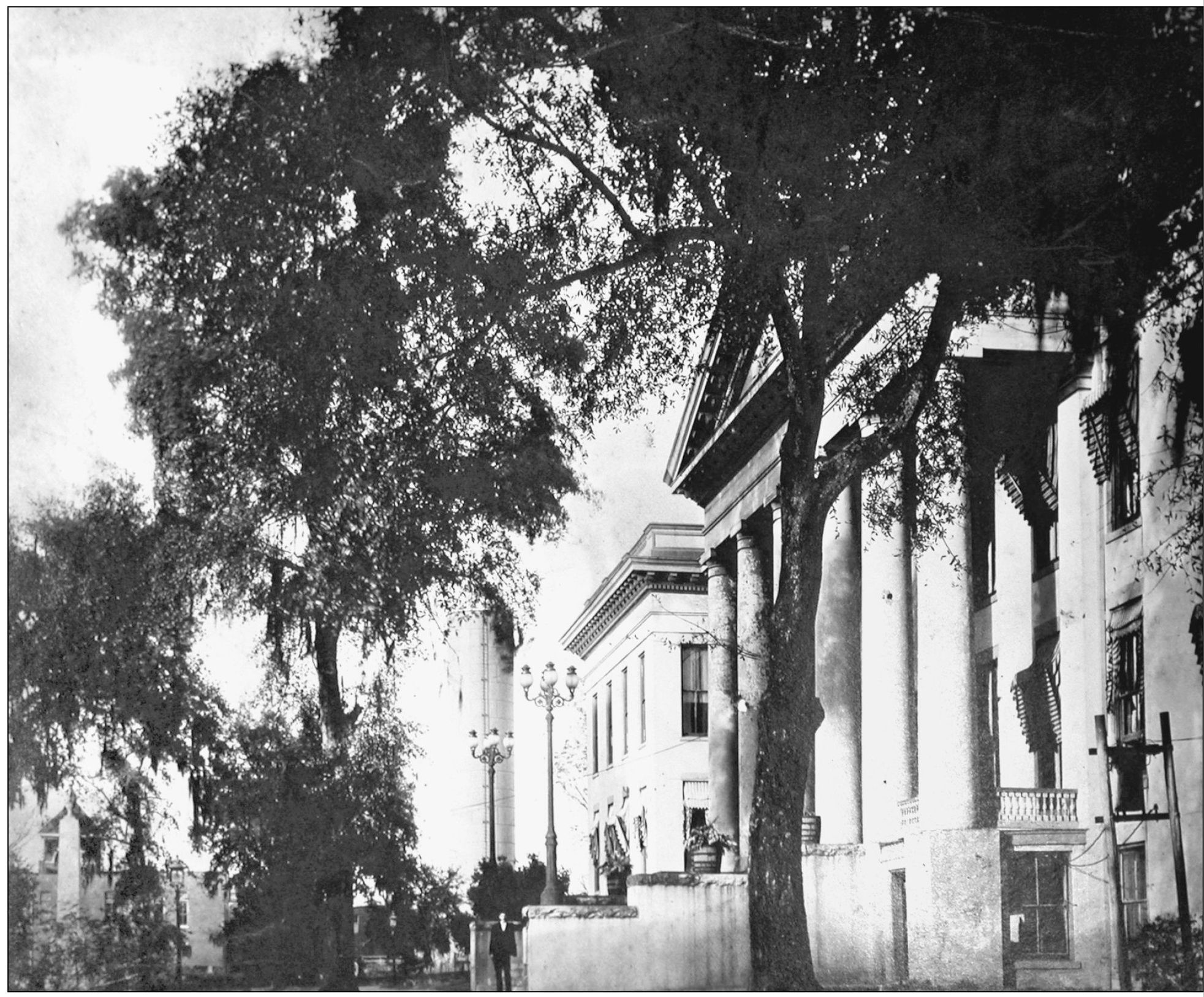 ADDITIONS TO THE CAPITOL IN 1902 After Tallahassee triumphed in the 1900 vote - photo 8