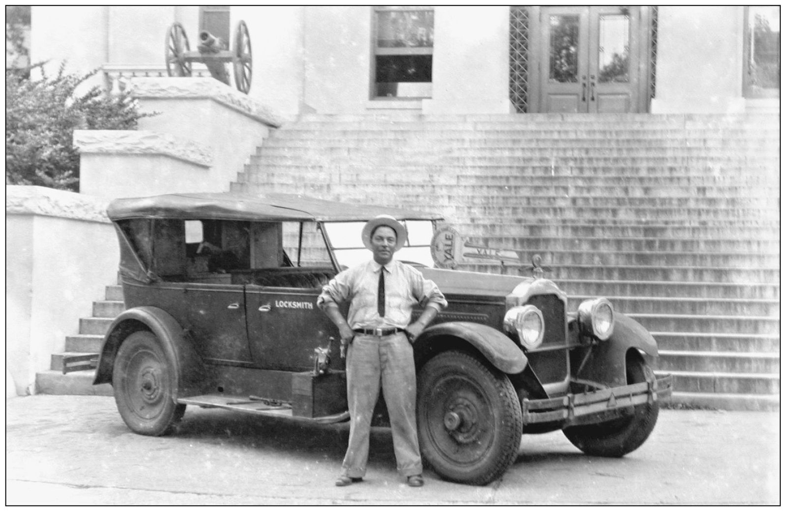 TALLAHASSEE LOCKSMITH AT THE EAST STEPS OF THE CAPITOL C 19271930 Many - photo 9