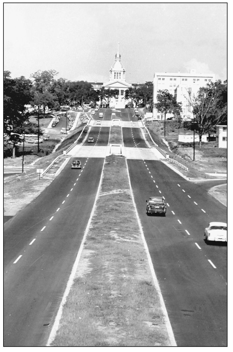 APALACHEE PARKWAY AND THE CAPITOL FROM THE SEABOARD AIRLINE RAILROAD BRIDGE - photo 14