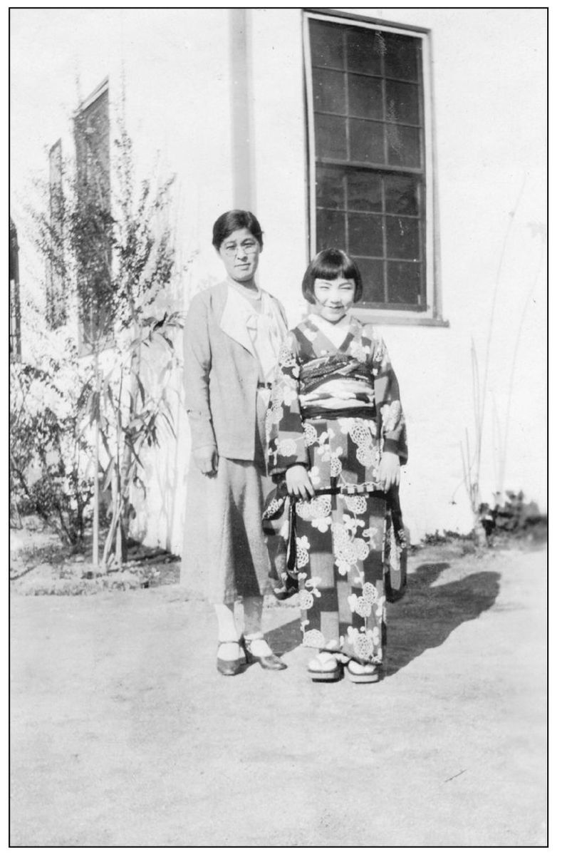 In pre-1942 Sawtelles Japantown Japanese classical dance was highly - photo 8